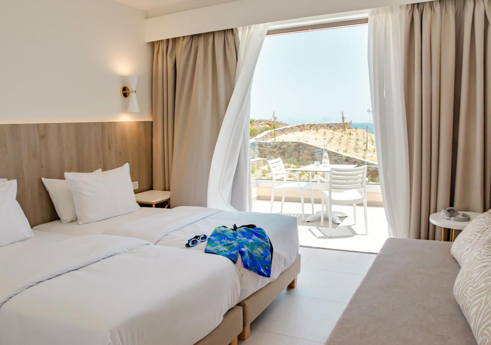 Robinson Ierapetra Hotel คูตซูนารี ภายนอก รูปภาพ