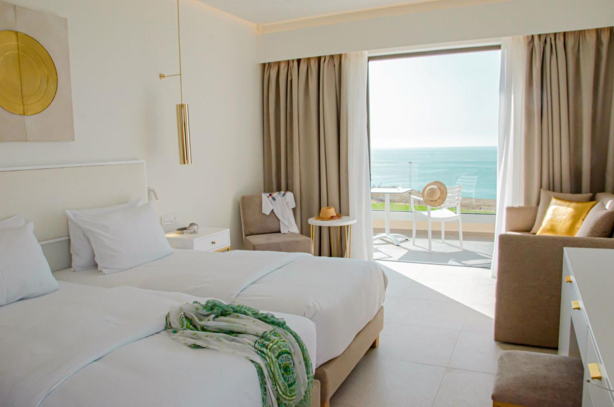 Robinson Ierapetra Hotel คูตซูนารี ภายนอก รูปภาพ